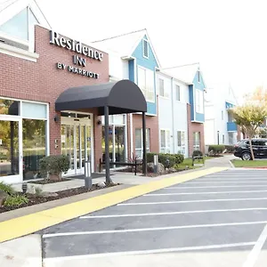 Hotel By Marriott Airport Natomas