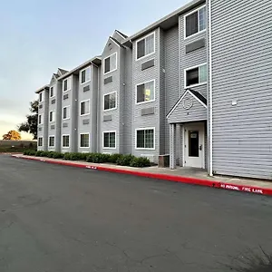 Hotel Surestay By Western South Natomas