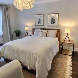 Du Survenant 3*, Montreal Canadá