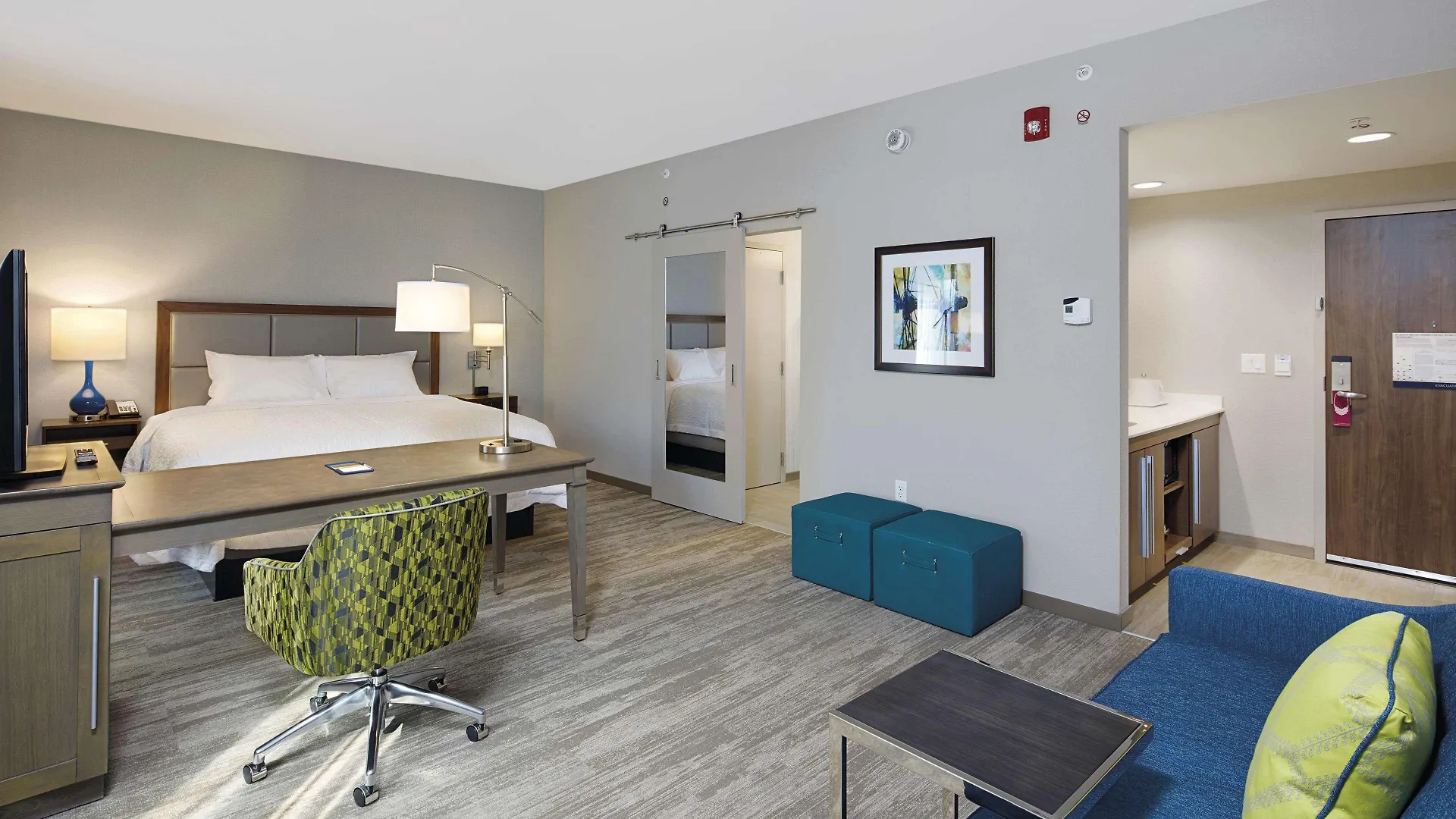 Hampton Inn & Suites Sacramento At Csus