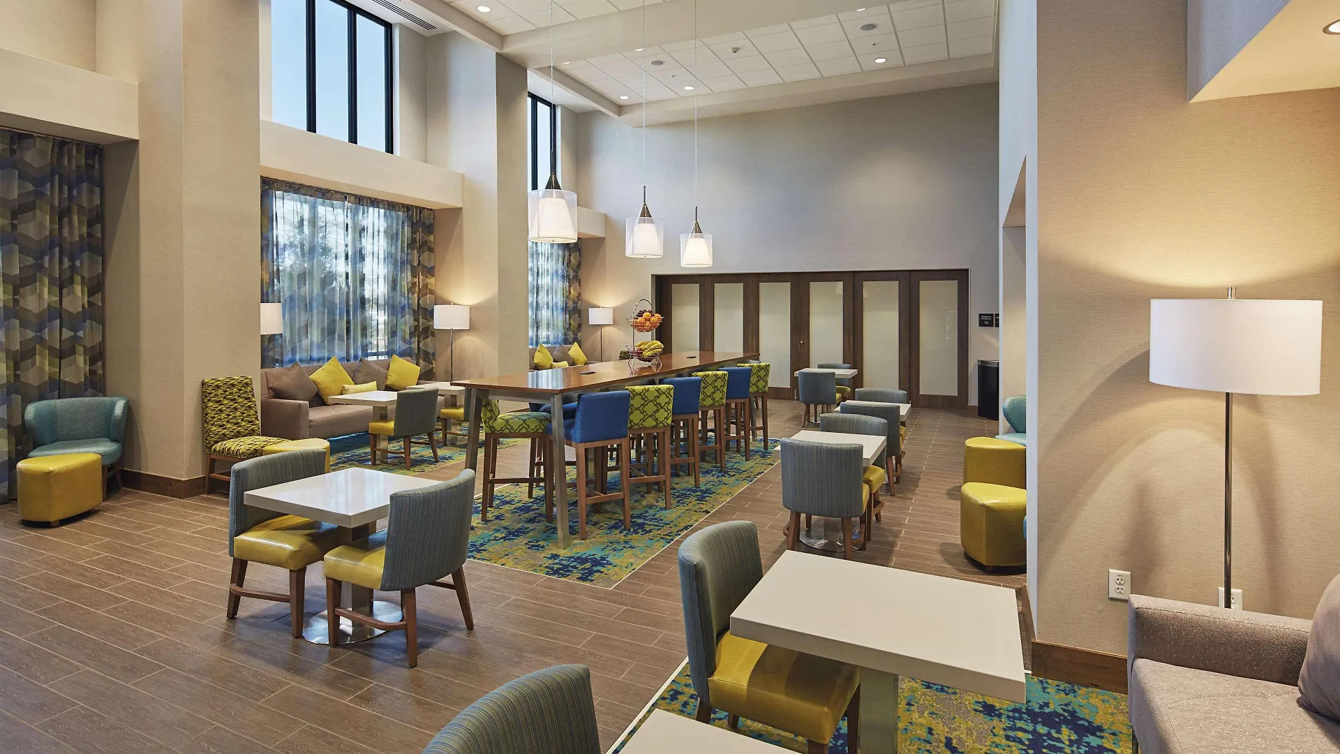 Hampton Inn & Suites Sacramento At Csus 3*,