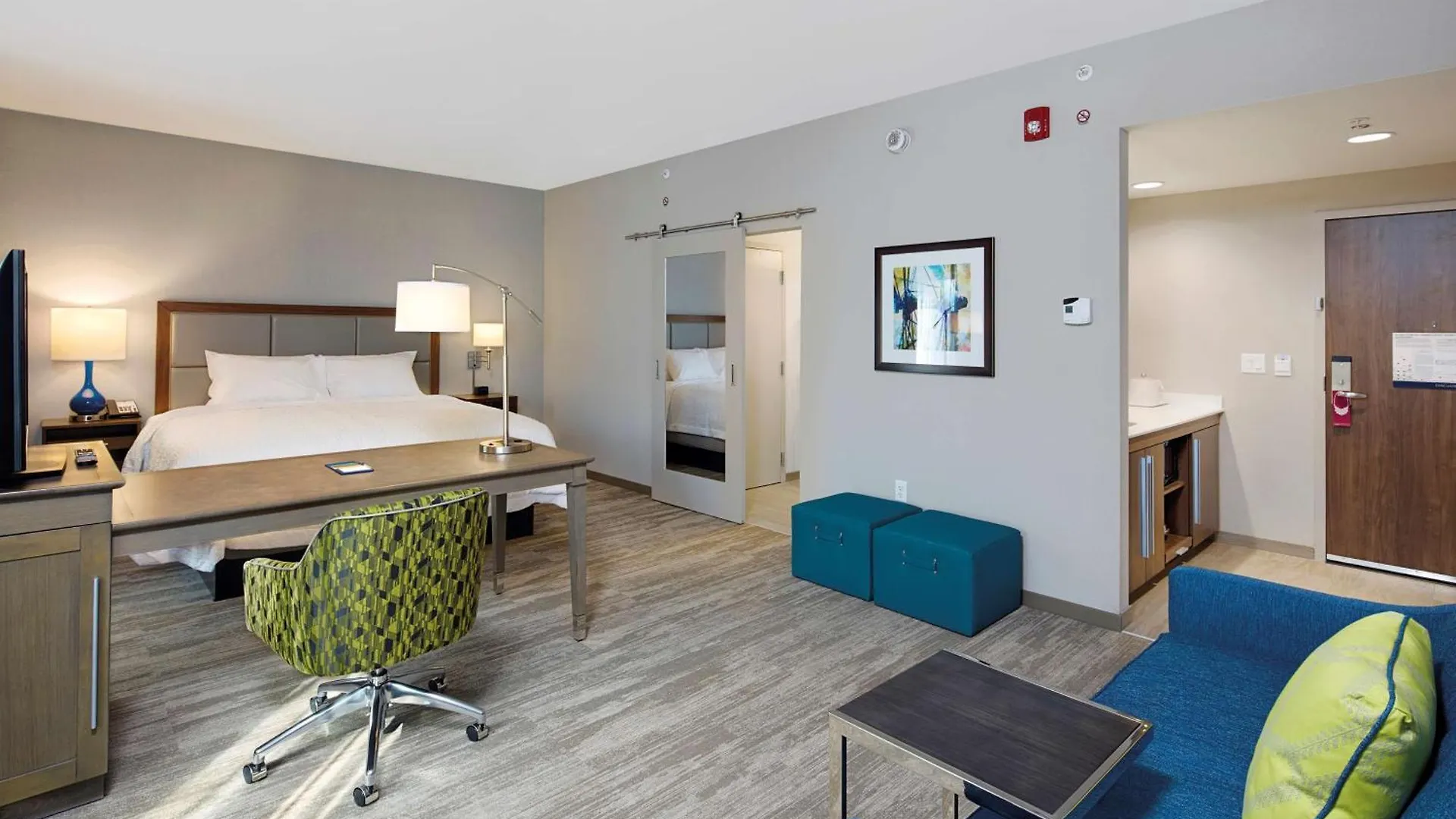 Hampton Inn & Suites Sacramento At Csus