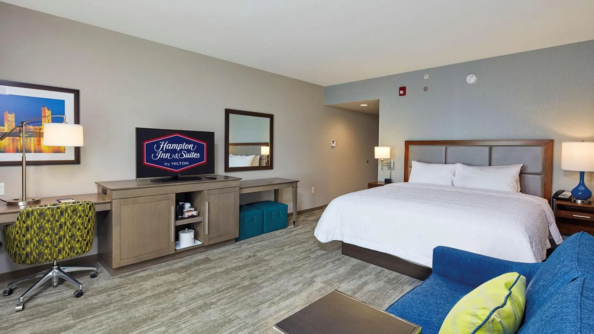 Hampton Inn & Suites Sacramento At Csus 3*,