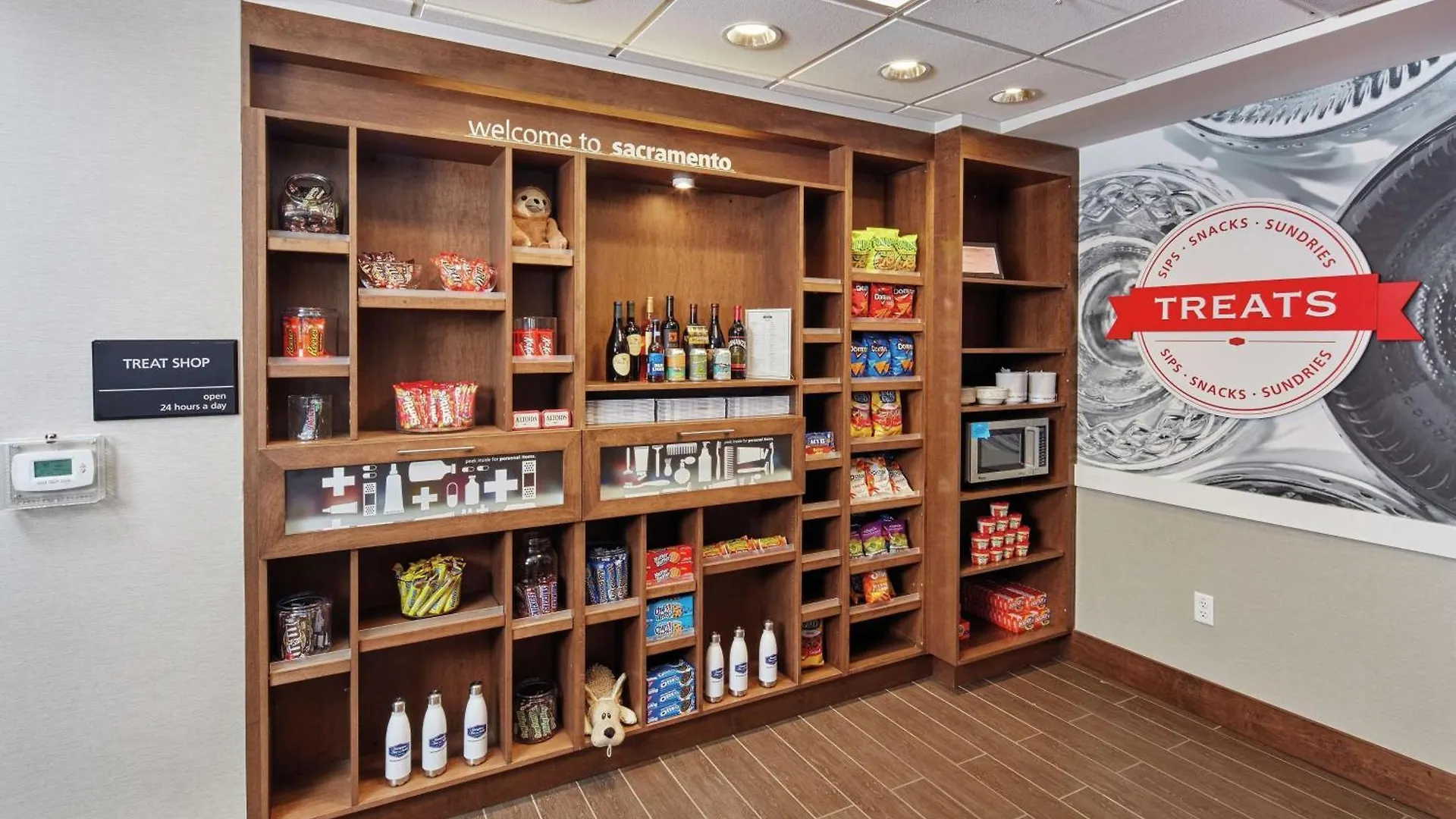 Hampton Inn & Suites Sacramento At Csus Hotel