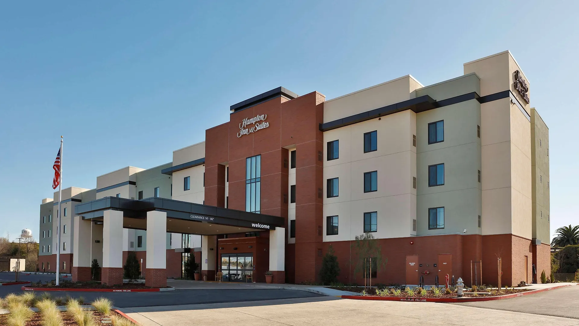 Hampton Inn & Suites Sacramento At Csus